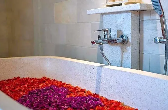 Cabin Tala Honeymoon Private *